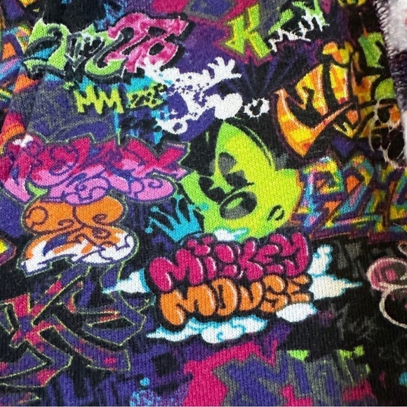 Mickey Mouse Graffiti Disney Parks Hoodie Girls M Purple Street Style - Picture 5 of 5